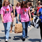 T-Shirt Fashion That's  Based From  American Culture .